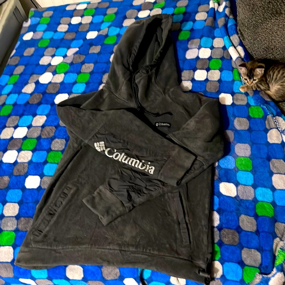 Mens Large Columbia hoodie! Very thick and warm